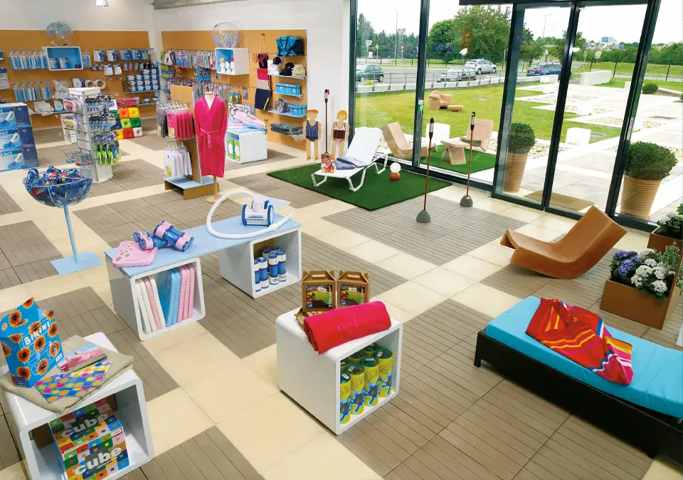 Pool Boutique mit Poolzubehör