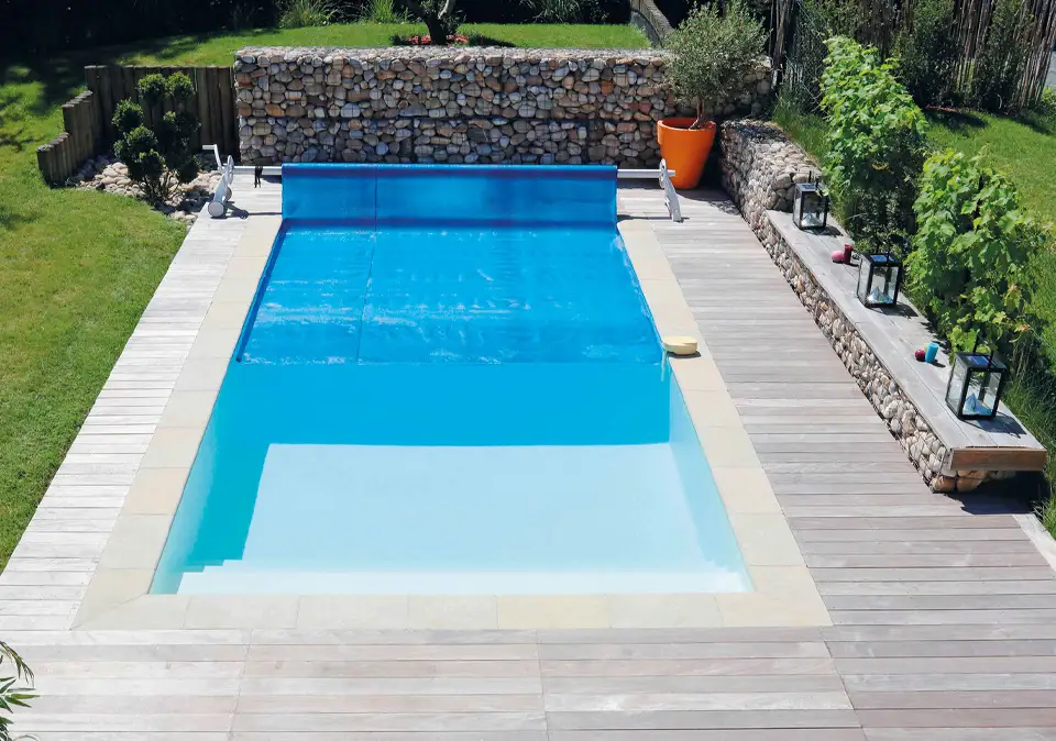 Poolabdeckung manuell oberflur