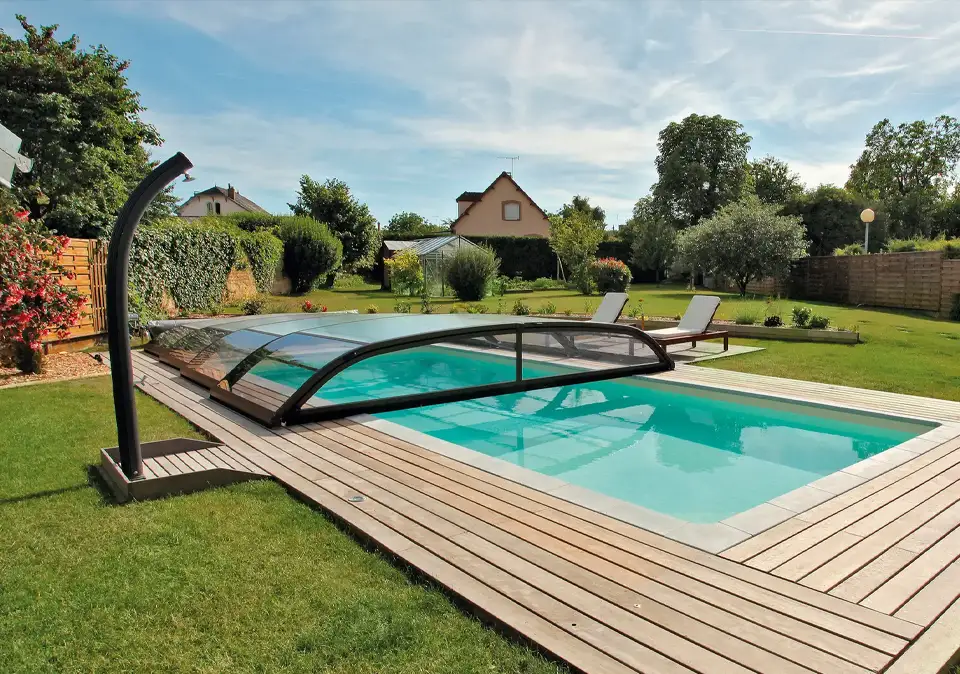 Poolüberdachung flach