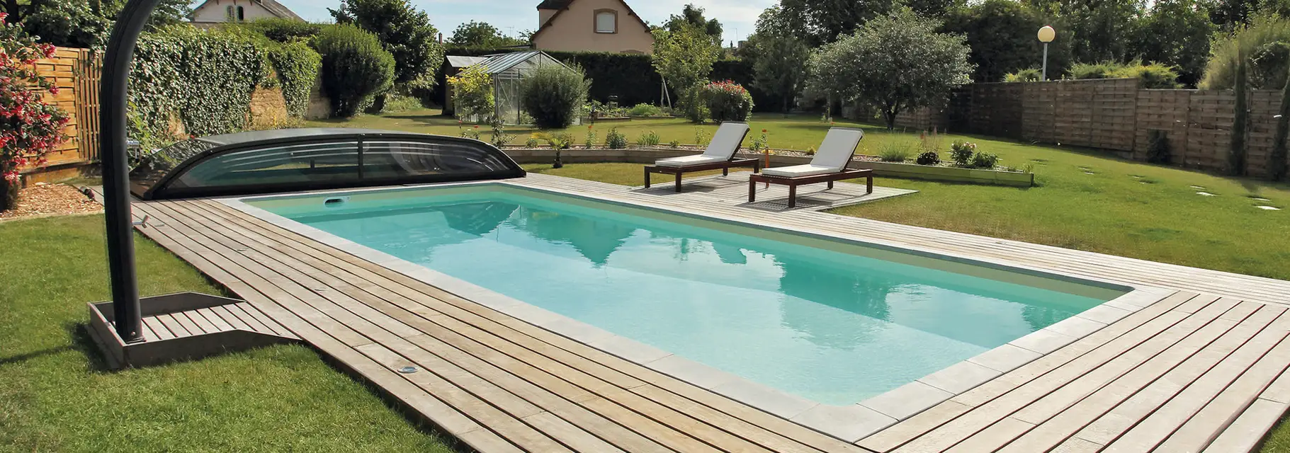 Schwimmbad-Überdachung Pool im Garten