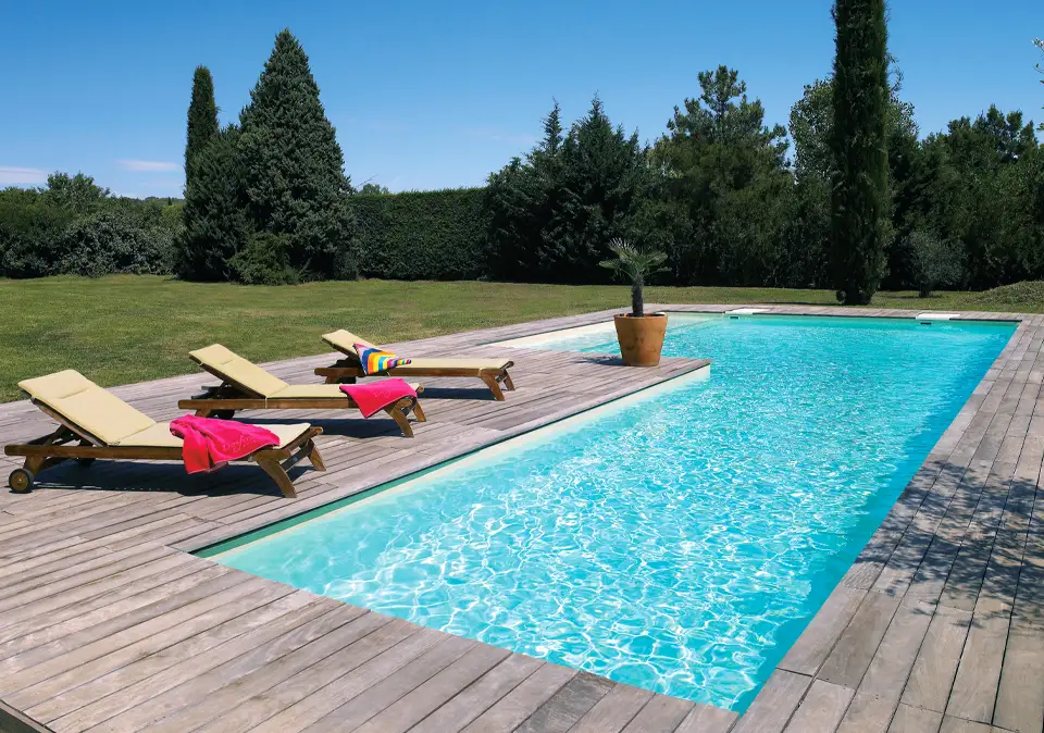 Swimming Pool L-Form